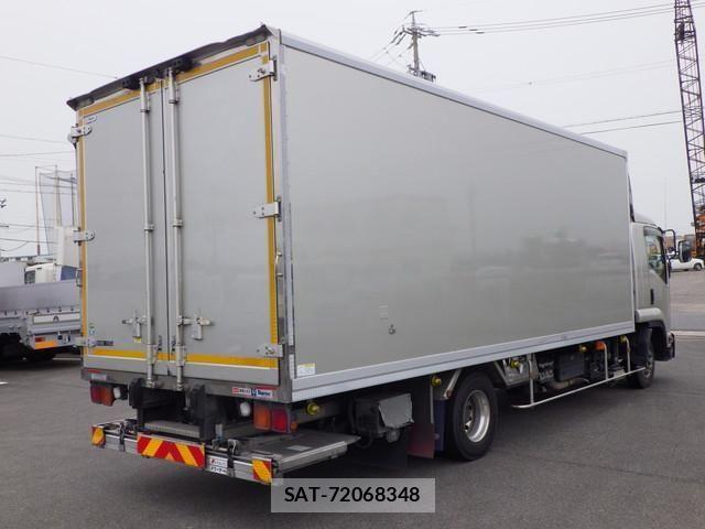 Isuzu FORWARD 2021-04 8626858-3