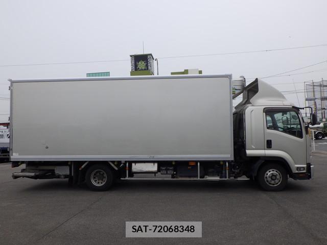 Isuzu FORWARD 2021-04 8626858-7