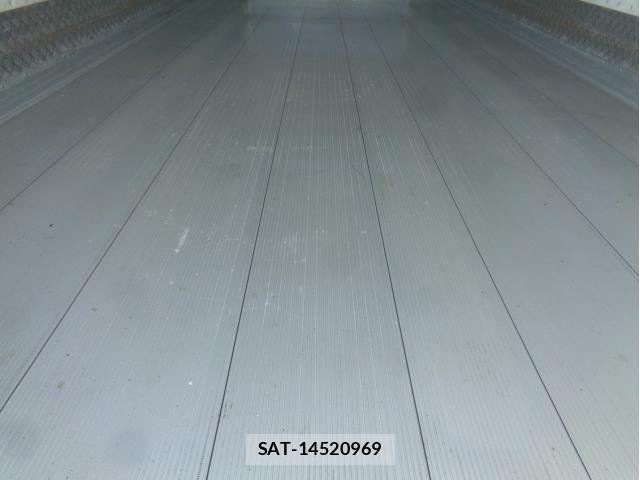 Isuzu FORWARD 2020-09 8626859-9