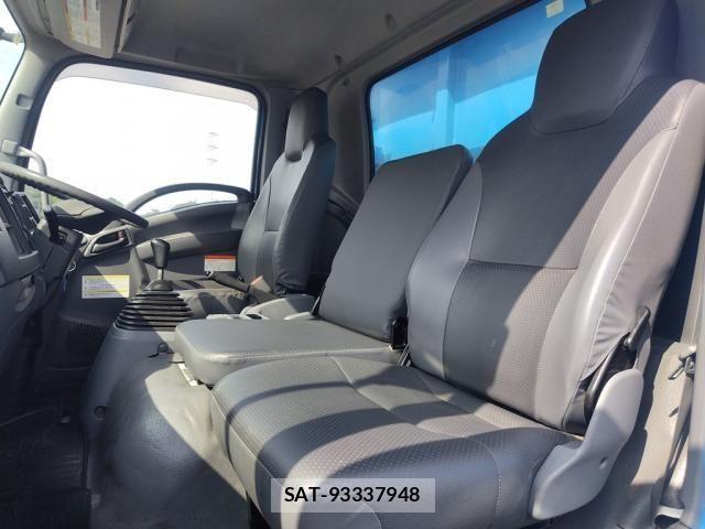 Isuzu FORWARD 2018-03 8626861-23