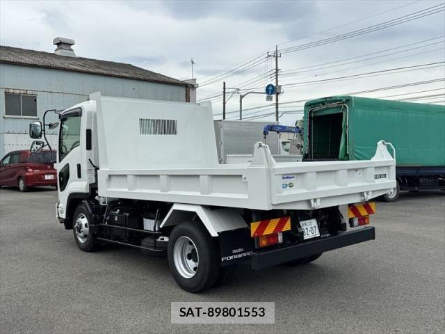 Isuzu FORWARD 2025-07 8666167-3