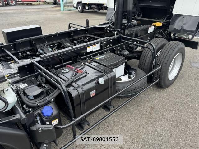 Isuzu FORWARD 2025-07 8666167-7