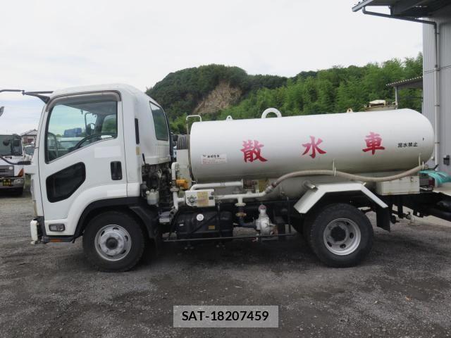 Isuzu FORWARD 2007-09 8666172-3