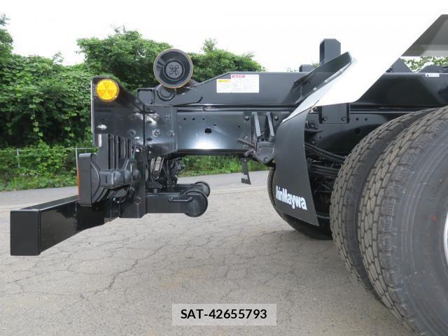Isuzu FORWARD 2025-01 8659175-12