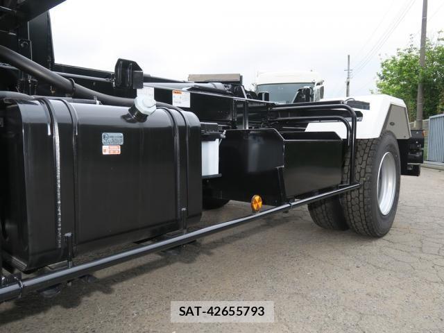 Isuzu FORWARD 2025-01 8659175-13