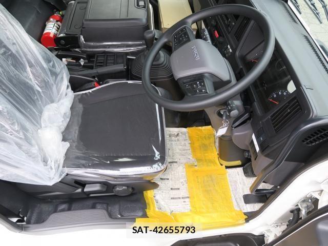 Isuzu FORWARD 2025-01 8659175-22