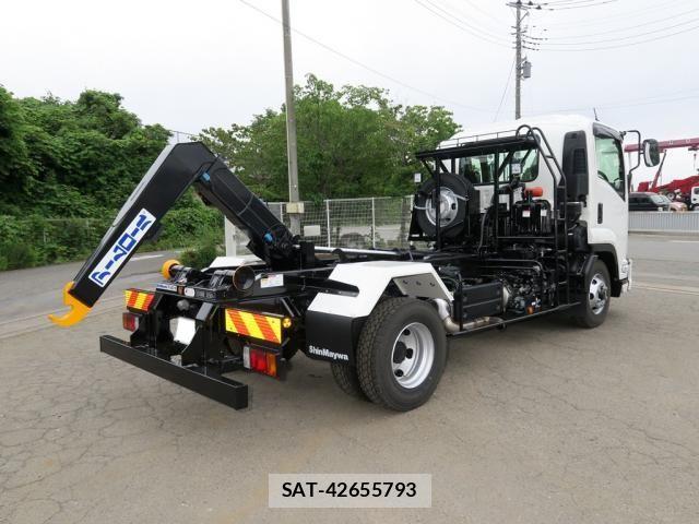 Isuzu FORWARD 2025-01 8659175-5