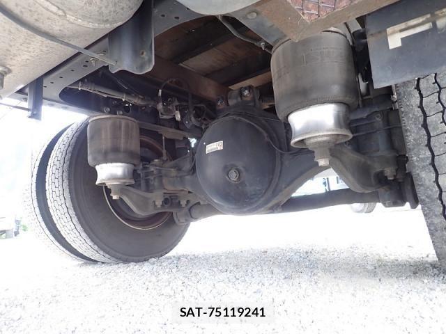 Isuzu FORWARD 2015-08 8659191-20