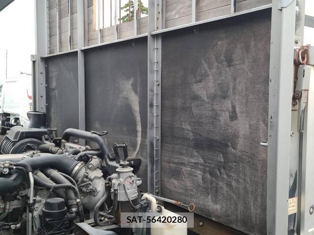 Isuzu FORWARD 2015-04 8666169-16