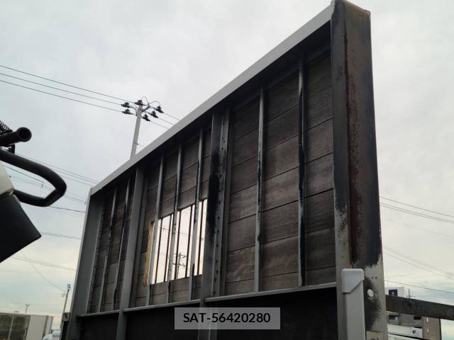 Isuzu FORWARD 2015-04 8666169-18