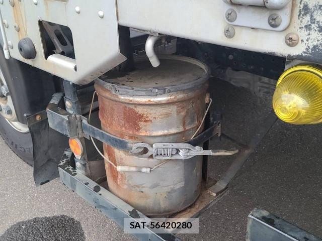 Isuzu FORWARD 2015-04 8666169-24