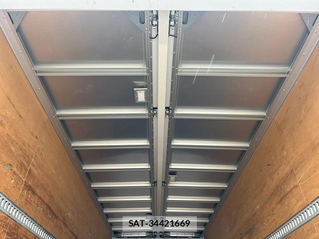 Isuzu FORWARD 2020-04 8659181-11