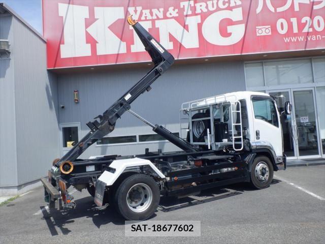 Isuzu FORWARD 2018-03 8659177-5