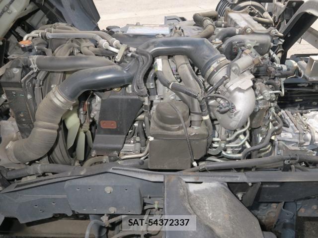 Isuzu FORWARD 2022-02 8659180-26