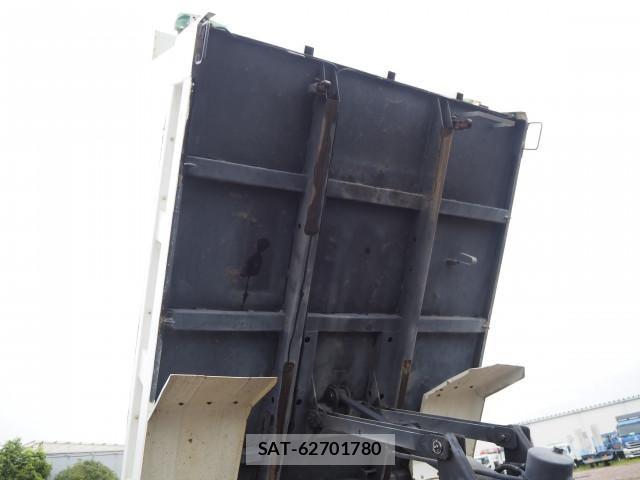 Isuzu FORWARD 2015-01 8666171-11