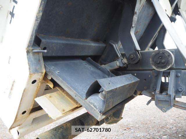 Isuzu FORWARD 2015-01 8666171-24