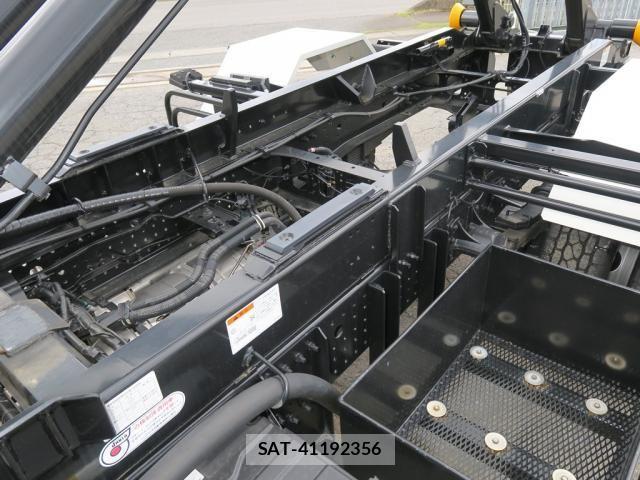 Isuzu FORWARD 2025-01 8659178-9