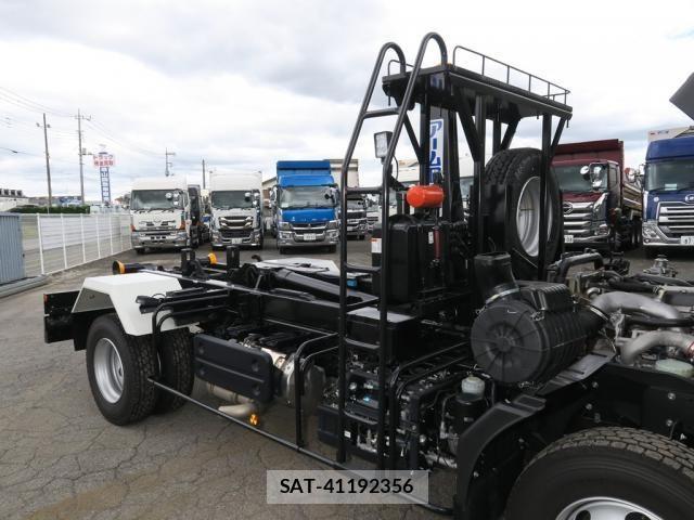 Isuzu FORWARD 2025-01 8659178-11