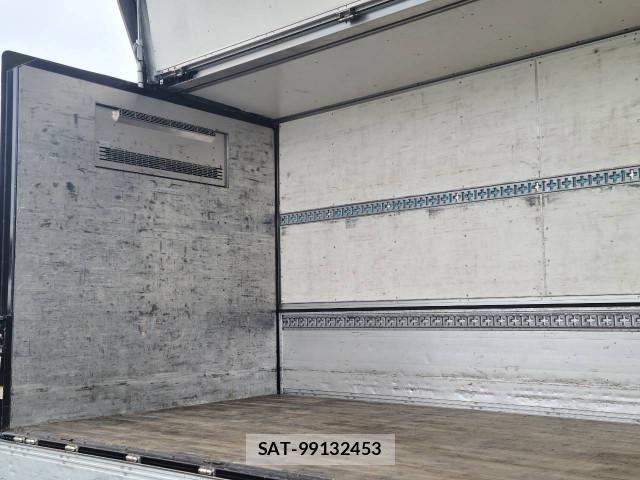Isuzu FORWARD 2018-10 8659179-12