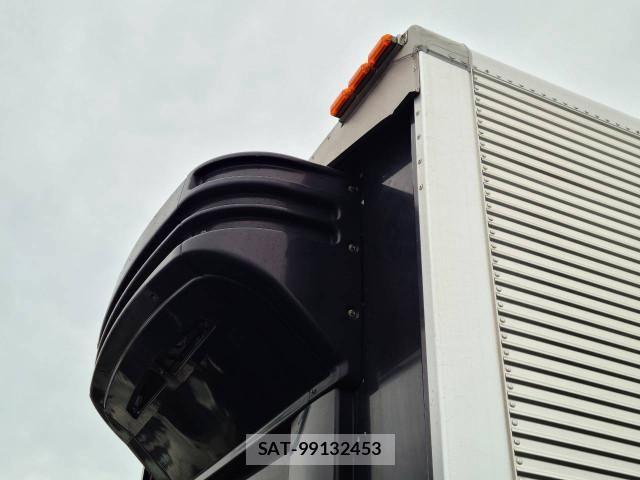Isuzu FORWARD 2018-10 8659179-20