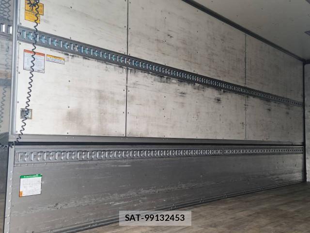 Isuzu FORWARD 2018-10 8659179-7