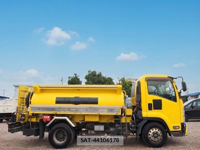 Isuzu FORWARD 2015-08 8659183-5