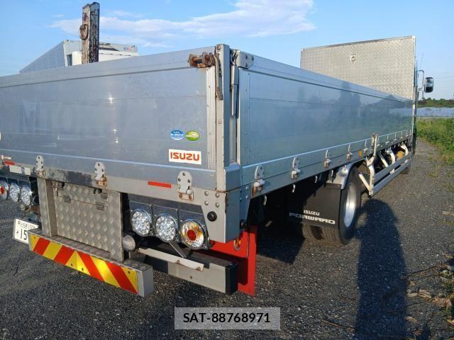 Isuzu FORWARD 2016-01 8685580-21