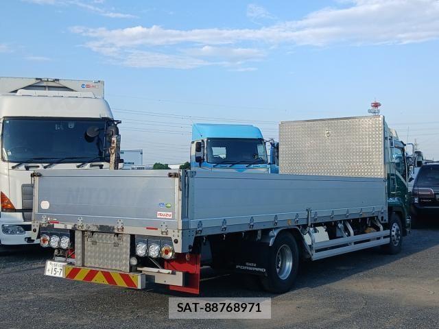 Isuzu FORWARD 2016-01 8685580-8
