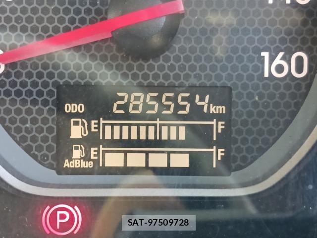 Isuzu FORWARD 2019-01 8685577-18
