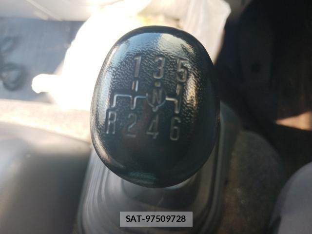 Isuzu FORWARD 2019-01 8685577-20