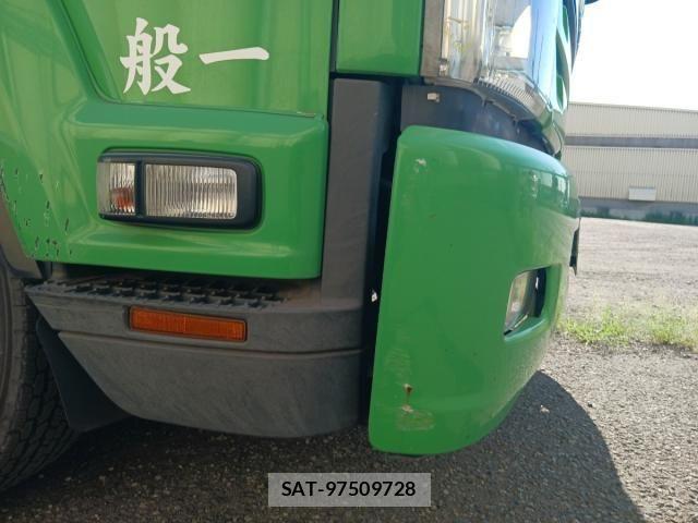 Isuzu FORWARD 2019-01 8685577-26