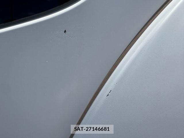 Isuzu FORWARD 2016-08 8685575-18
