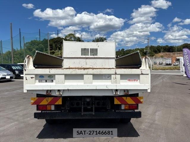 Isuzu FORWARD 2016-08 8685575-7