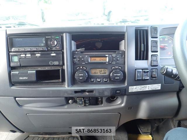 Isuzu FORWARD 2019-04 8685578-16