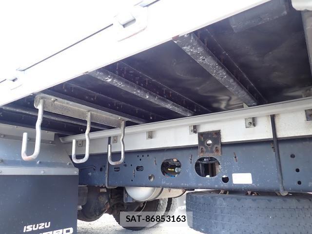 Isuzu FORWARD 2019-04 8685578-19