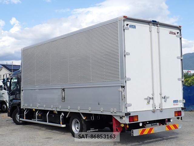 Isuzu FORWARD 2019-04 8685578-3