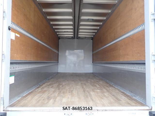 Isuzu FORWARD 2019-04 8685578-7