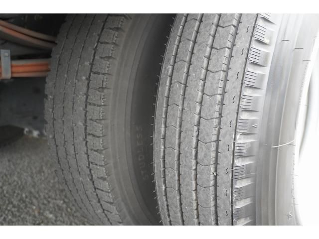 Isuzu FORWARD 2021-02 8732954-10