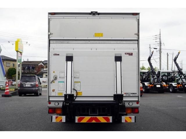 Isuzu FORWARD 2021-02 8732954-3