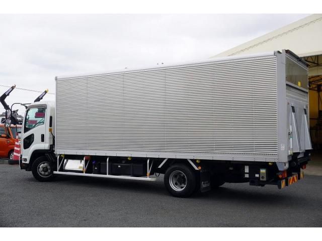 Isuzu FORWARD 2021-02 8732954-6