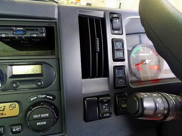 Isuzu FORWARD 2021-04 8732950-12
