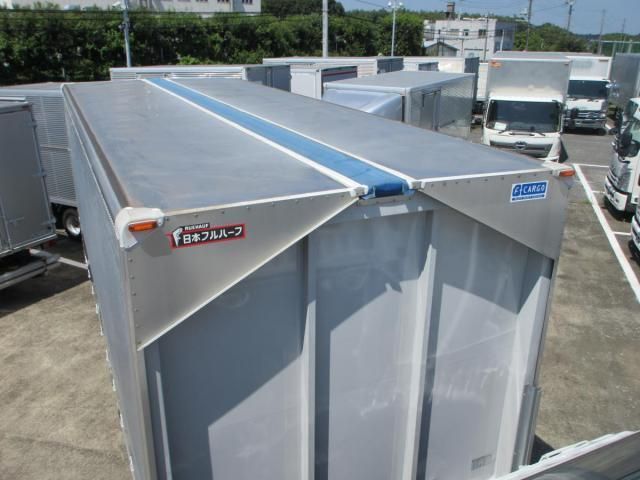 Isuzu FORWARD 2019-06 8732953-11