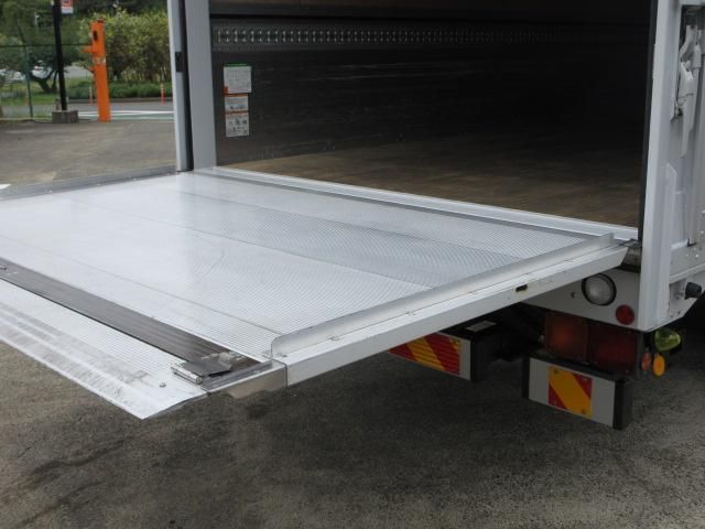 Isuzu FORWARD 2019-06 8732953-28