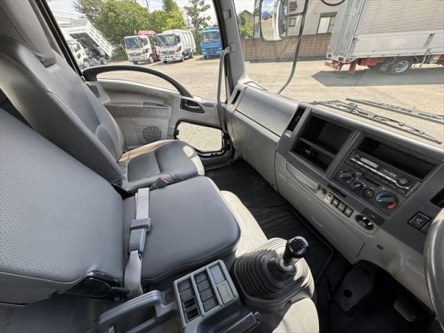 Isuzu FORWARD 2013-03 8732982-26