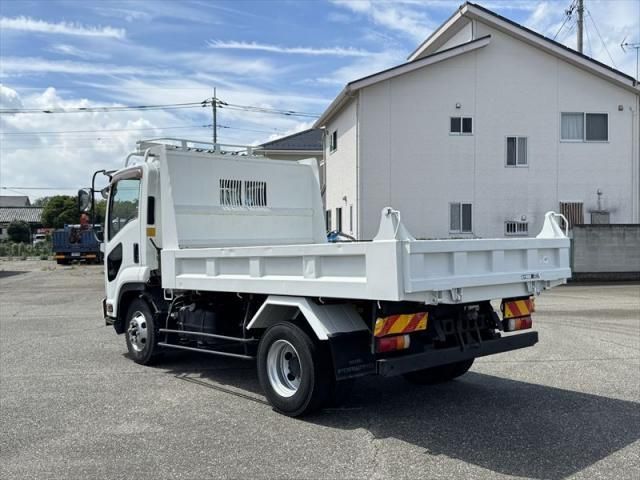 Isuzu FORWARD 2013-03 8732982-3