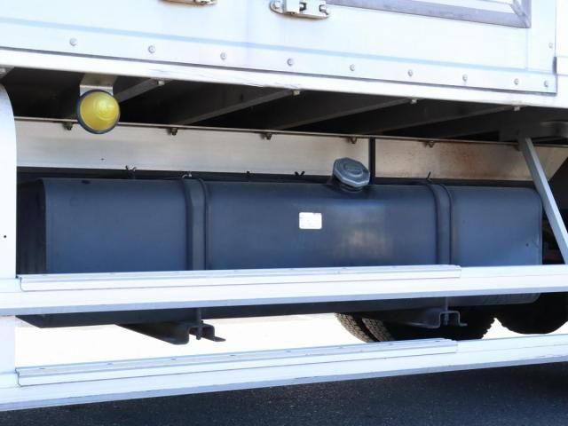 Isuzu FORWARD 2017-12 8732958-21