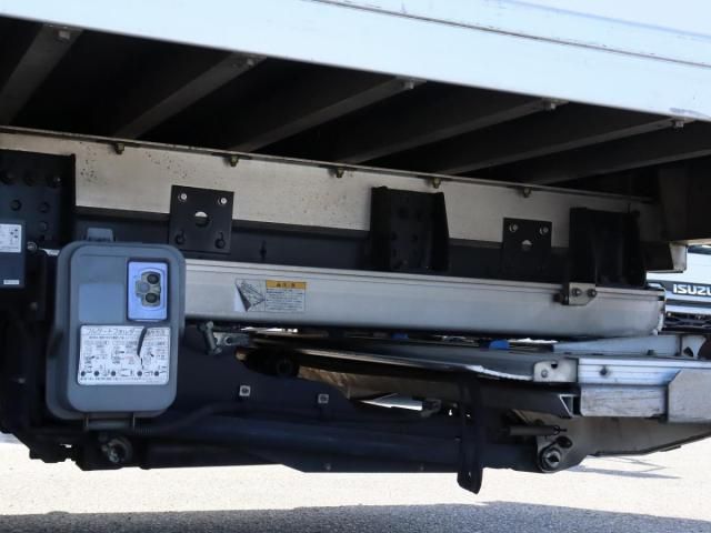 Isuzu FORWARD 2017-12 8732958-22