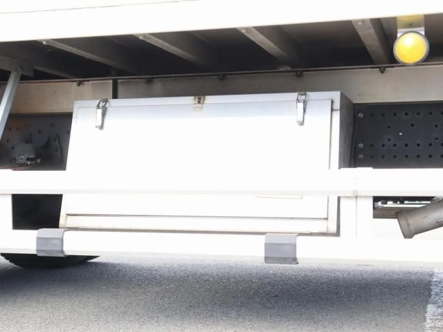Isuzu FORWARD 2017-12 8732958-24