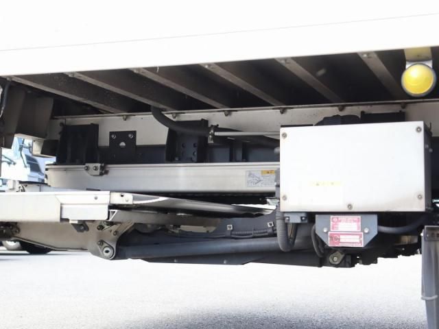 Isuzu FORWARD 2017-12 8732958-25
