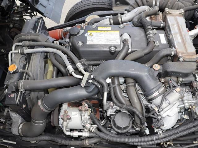Isuzu FORWARD 2017-12 8732958-29